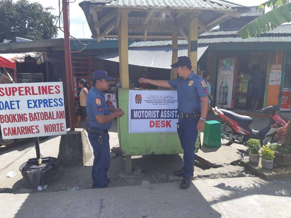 ParacaleMps02's tweet photo. Motorist Assistance Desk at Barangay Batobalani, PCN https://t.co/Sg3hWHnOqP