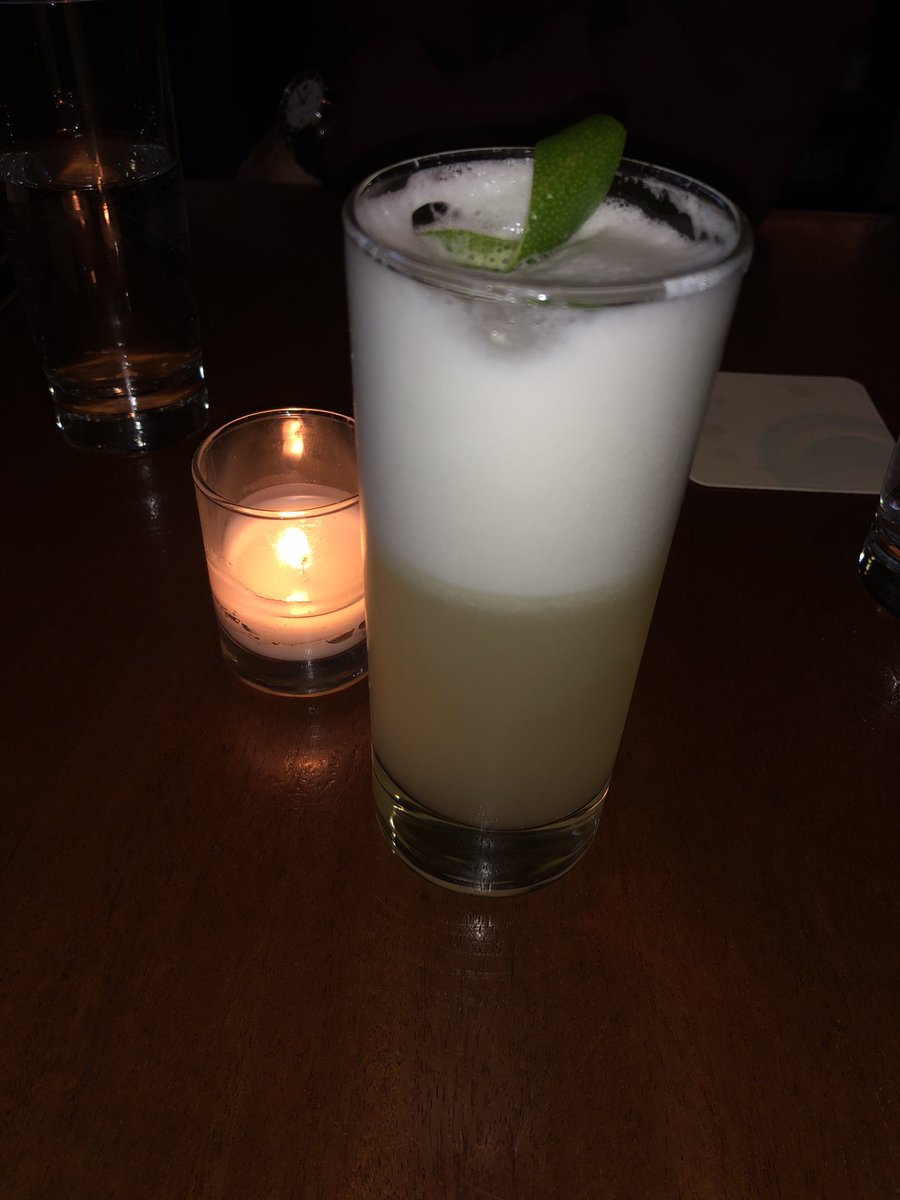 @tavernlawseattle <a href="/DiscoverWaWine/">𝗗𝗶𝘀𝗰𝗼𝘃𝗲𝗿 𝗪𝗔 𝗪𝗶𝗻𝗲</a> #fridaynight#cocktails#borealis