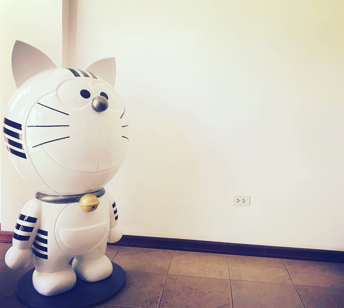 IanTan0123's tweet photo. T o r a n o m o n  トラのもん                                            #japan #doraemon #lifesizetoys #toyspacemanila https://t.co/wGswXlstKM