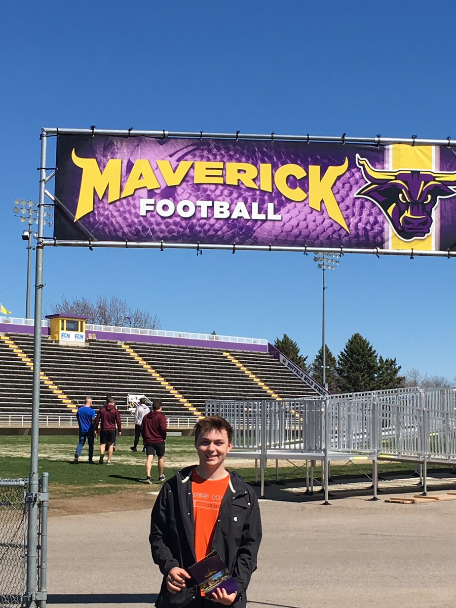 AnteGabe's tweet photo. Massive thank you to @JimGlogowski and the rest of the Minnesota State Mankato staff for the great Junior Day! Had a great time seeing the facilities and everything the team had to offer.@MinnStFootball @CoachHoffner https://t.co/uA2FwelpCX