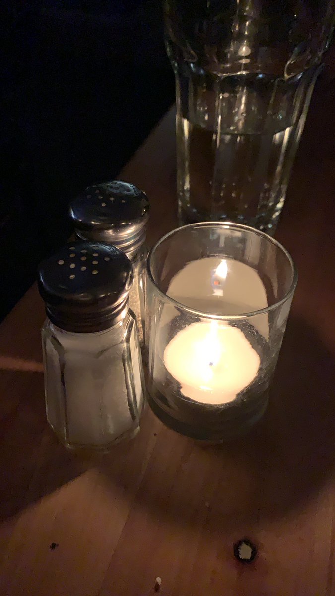 chicken_adoboy's tweet photo. Italian candle lit dinner with @IpWomanAttack 💞 https://t.co/gy0XH1GDjZ