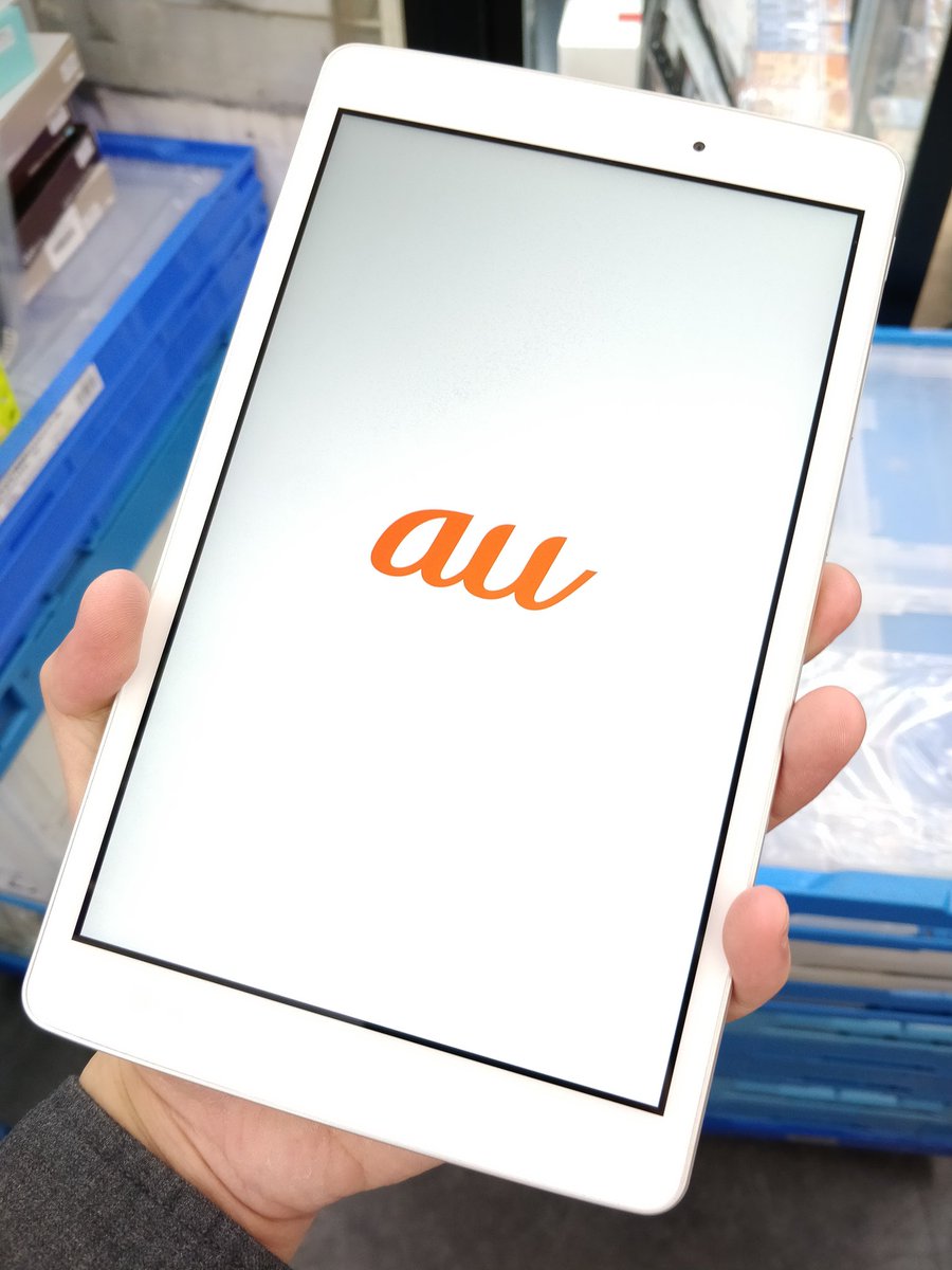 iosys_chuou's tweet photo. androidOS6.0.1が入ってるから全然オッケー👌
QuatabPXが大量入荷しました😊
性能的にはガッツリ強い訳ではないですが、LINEや動画用、サブ端末にちょうどいいですね😃
お値段税込み 5980円
#akiba #イオシス #Quatab https://t.co/WENtkxzYKL