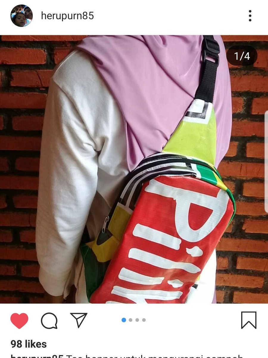 wisnukunt's tweet photo. iseng cek hastag #GanjarDaurUlangApk kompetisi yang dibikin sama pak @ganjarpranowo dan ternyata orang Indonesia ini kreatif-kreatif lah sebenernya, mending bikin ginian daripada ribut ya kaaaaan. https://t.co/T2H5uHLshZ
