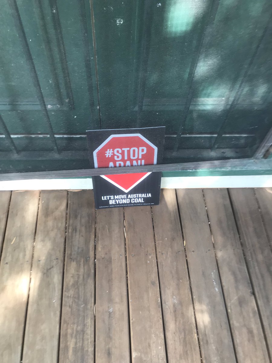 JimCaseyGreens's tweet photo. Seeing some good signs out talking to people in Stanmore. So many people telling us their disappointed that Labor won’t commit to a review of, or rule out Adani. https://t.co/HB2Ls0YPQr