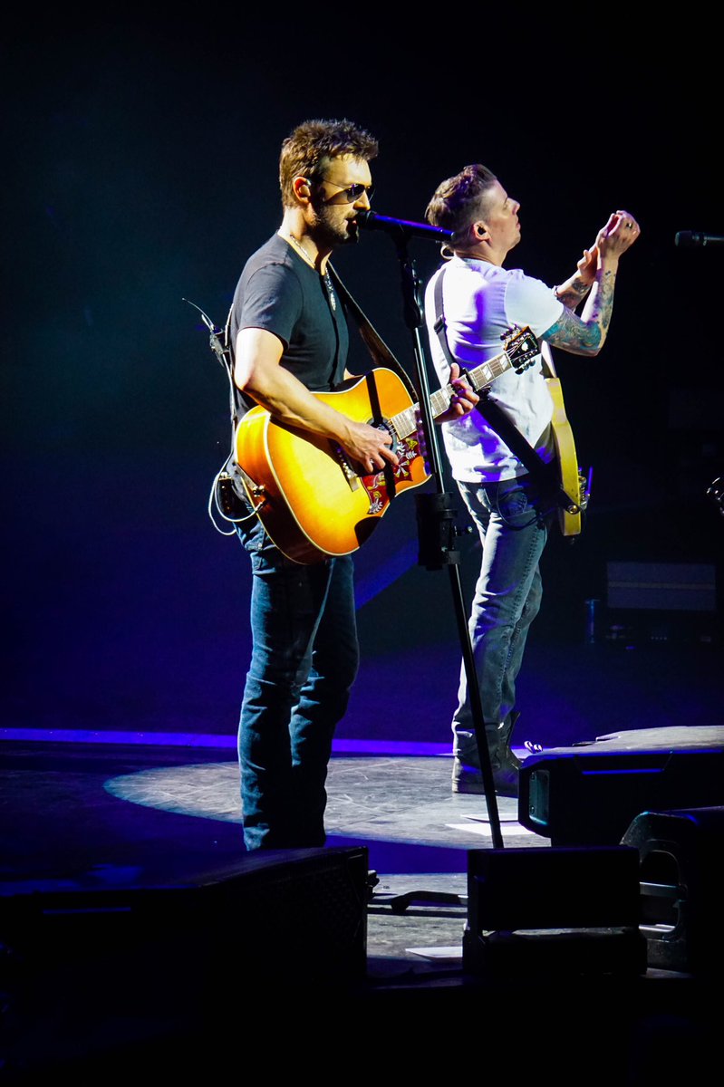 jrastiphotos's tweet photo. Incase you didn’t know, I saw the incredible @ericchurch last weekend in Dallas, TX!! #ericchurch #countrymusic https://t.co/XnXgeVU6R9