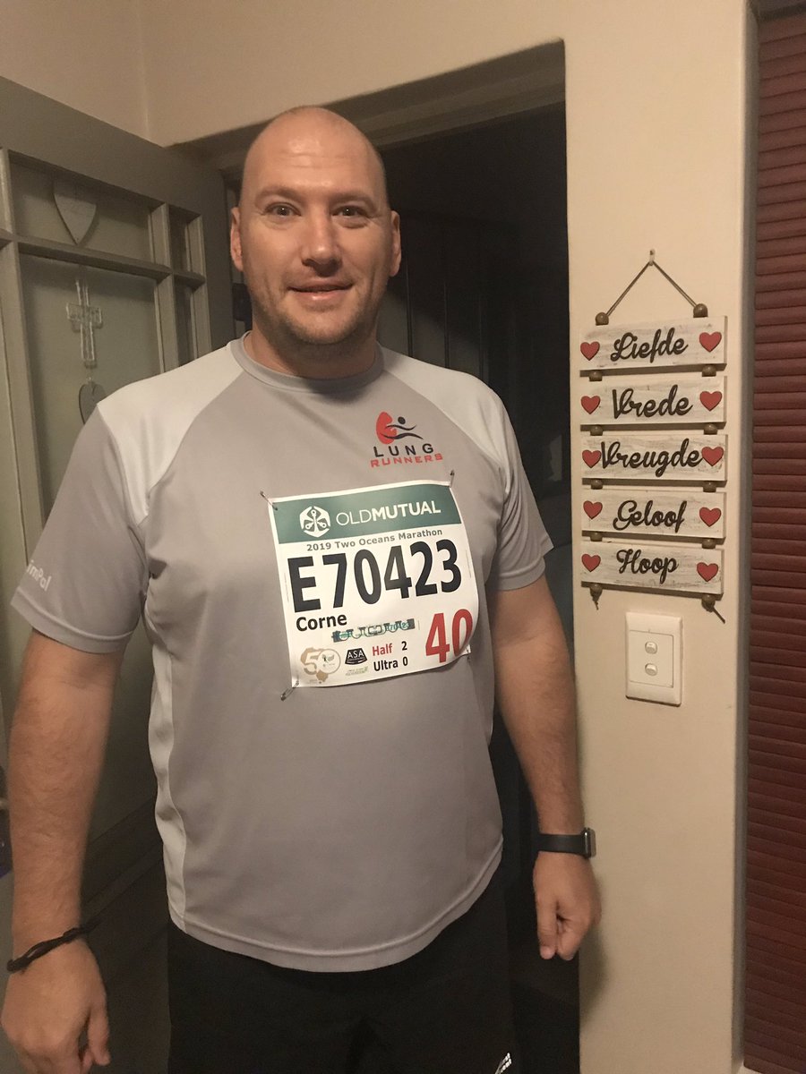OneLungBanditZA's tweet image. Ready to represent @LungRunners at @2OceansMarathon #HalfMarathon #LungRun #YouOnlyNeedOneLung