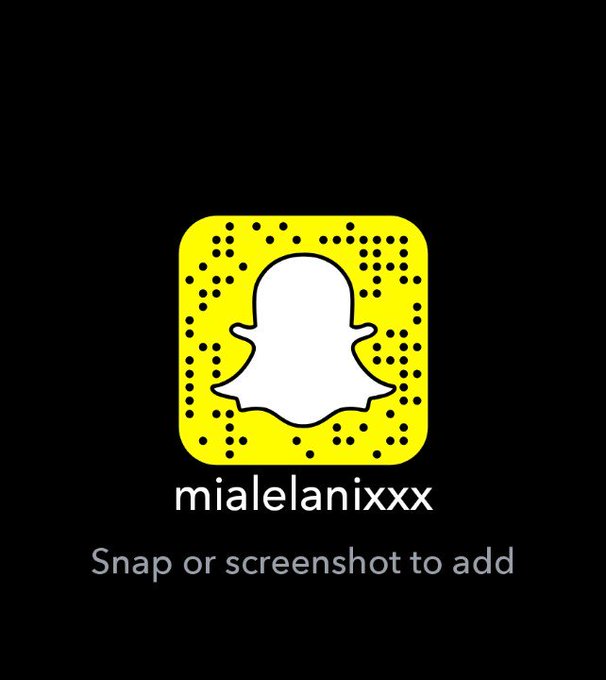Are you following my snapchat? https://t.co/lkru4Lucqe