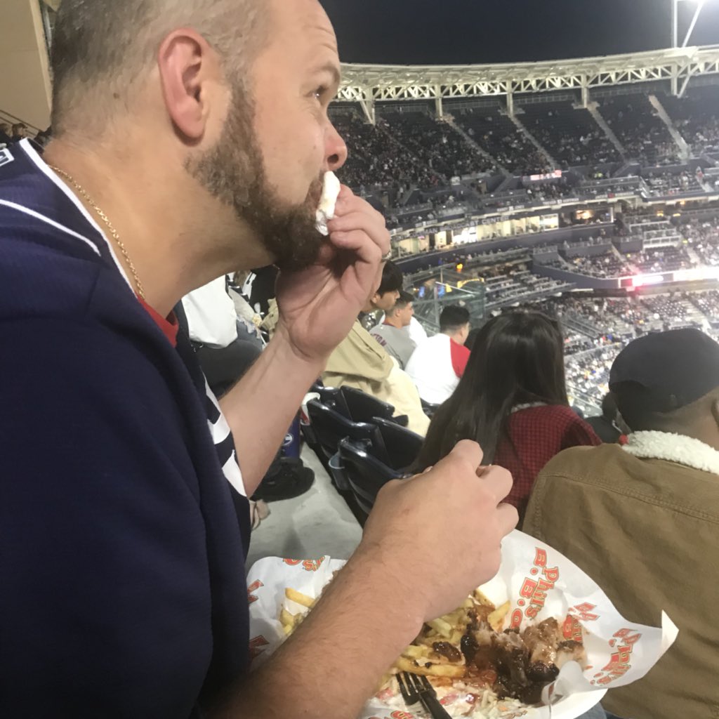 MissPolyPoppins's tweet photo. #friarfaithful https://t.co/KUu4iIIfrr