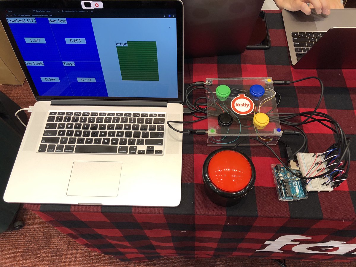 FastlyJapan's tweet image. #Rubykaigi2019 最終日！@FastlyJapan   は2階スポンサーブースで、パージボタンデモを展示中！Fastlyのパージがいかに早いか見に来てください！
#fastly_jp