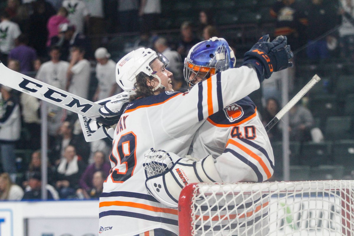 Condors's tweet photo. Reminder folks: always hug your netminder. #TheAfterParty https://t.co/jXaLyU0hAZ