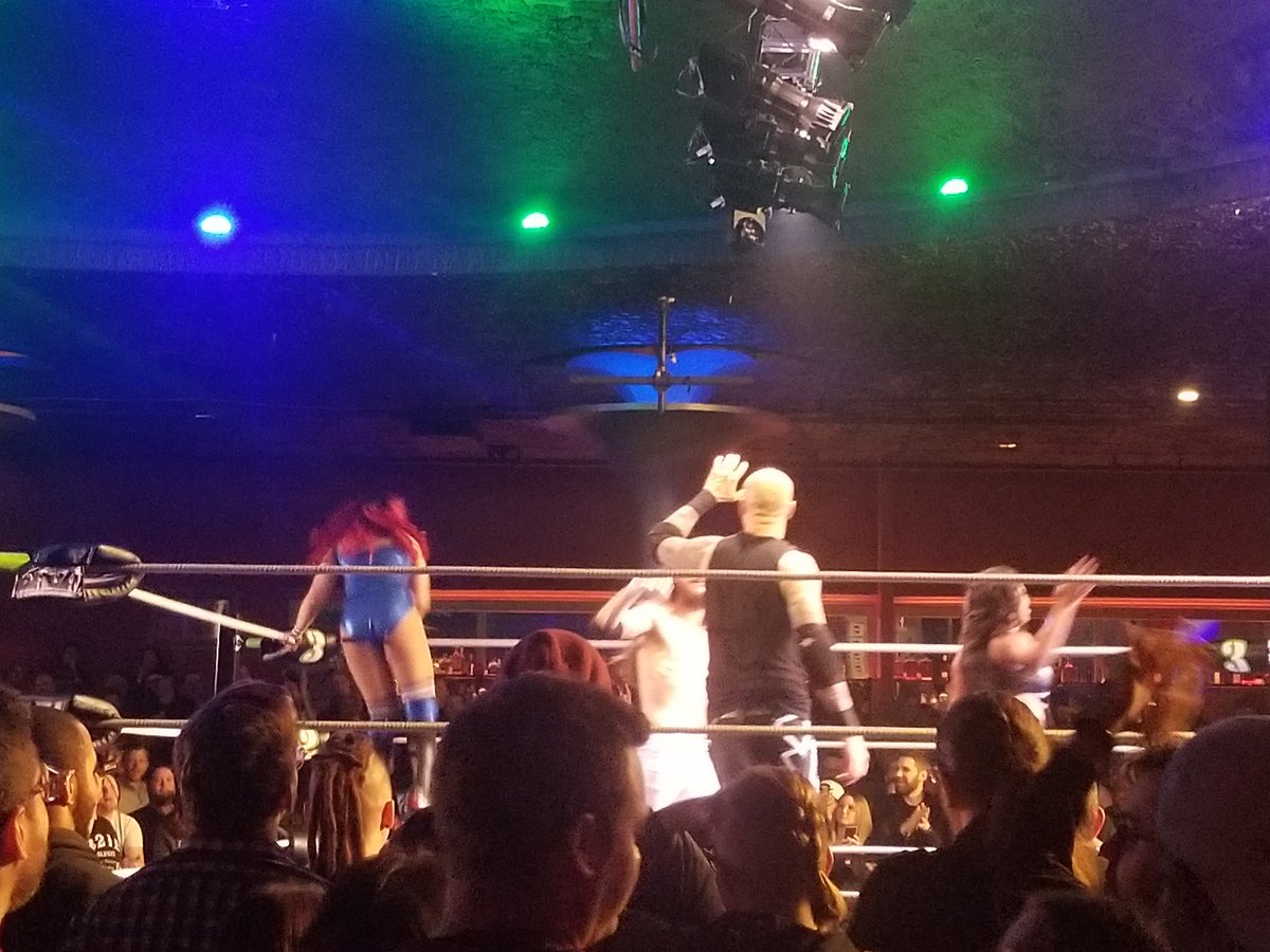 Around_Seattle's tweet photo. #teamMigs (@ImSteveMigs , @mamashango1 ,Jesus Christ Jr., @izziemcqueen made a clean sweep of Officer Coppers Team (cooper, debuting Mr. Knight, Mr. Logan and ...) #Battlemania @321battle https://t.co/5Jkxl0ro2B