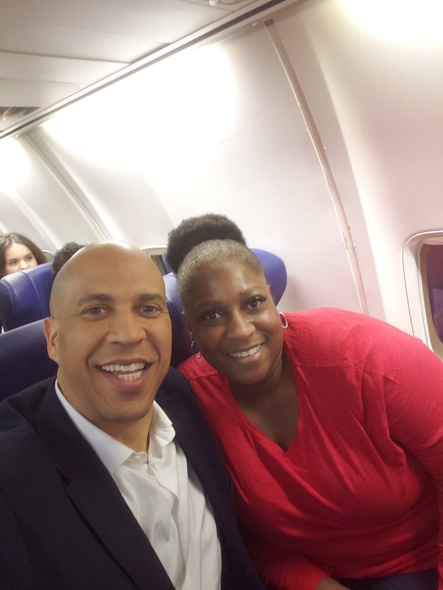 ShaniJColeman's tweet photo. My most recent seat mate @CoryBooker.....days like this make this Carson City journey more worthwhile https://t.co/0eHDlZJxPT