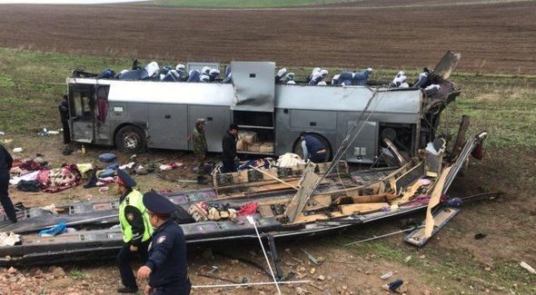 Qazaxıstanda avtobus qəzaya düşdü: 11 ölü
aypara.tv/xeber/qazaxist…