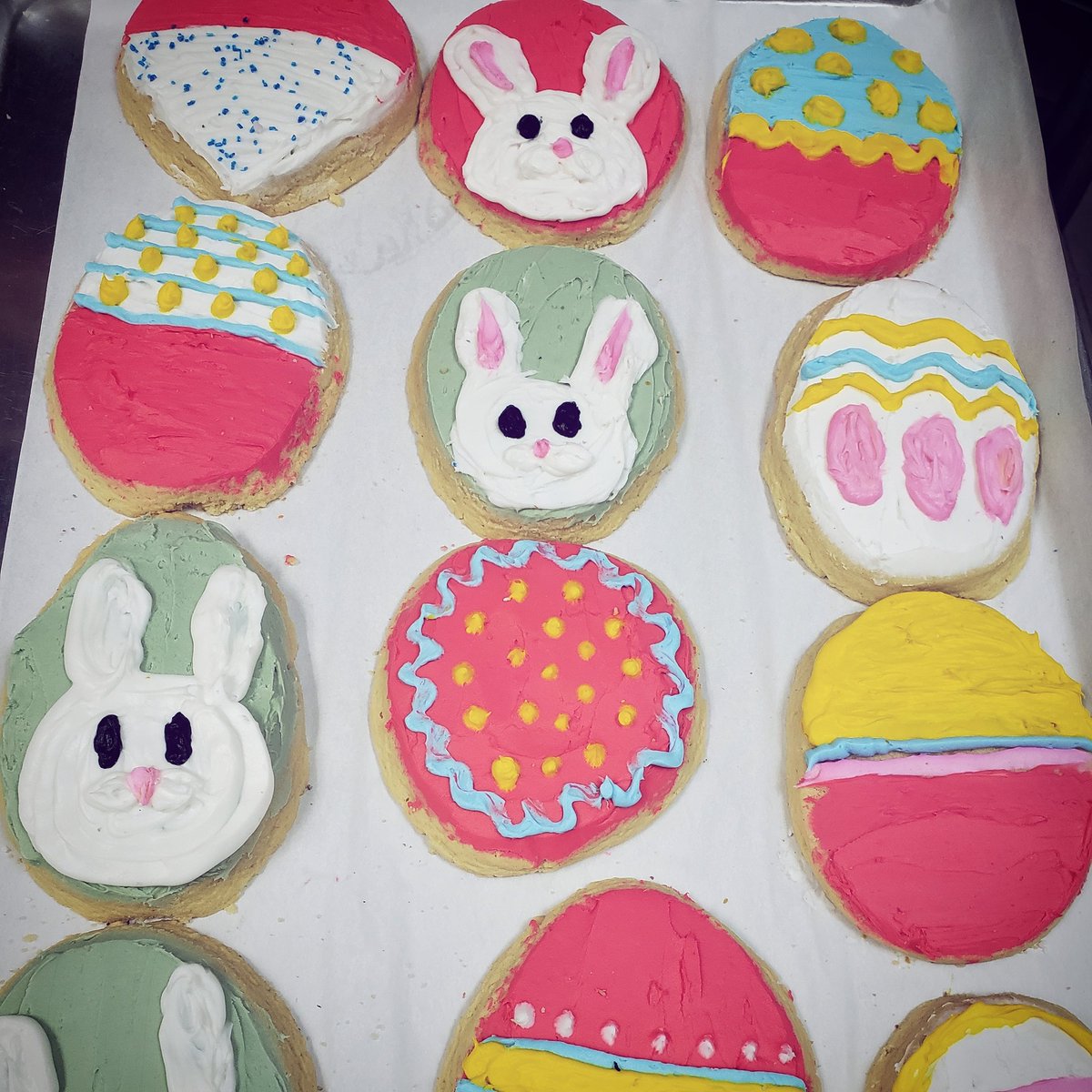 We are ready for Easter!!  Come pick up some Easter cookies for your festivities before they are gone!

We also deliver with <a href="/Grubhub/">Grubhub</a>
 <a href="/DoorDash/">DoorDash</a> and <a href="/UberEats/">Uber Eats</a> !!

#Easter #eastereggs #EasterBunny #eastercookies <a href="/ShopFlatIron/">FlatIron Crossing</a>