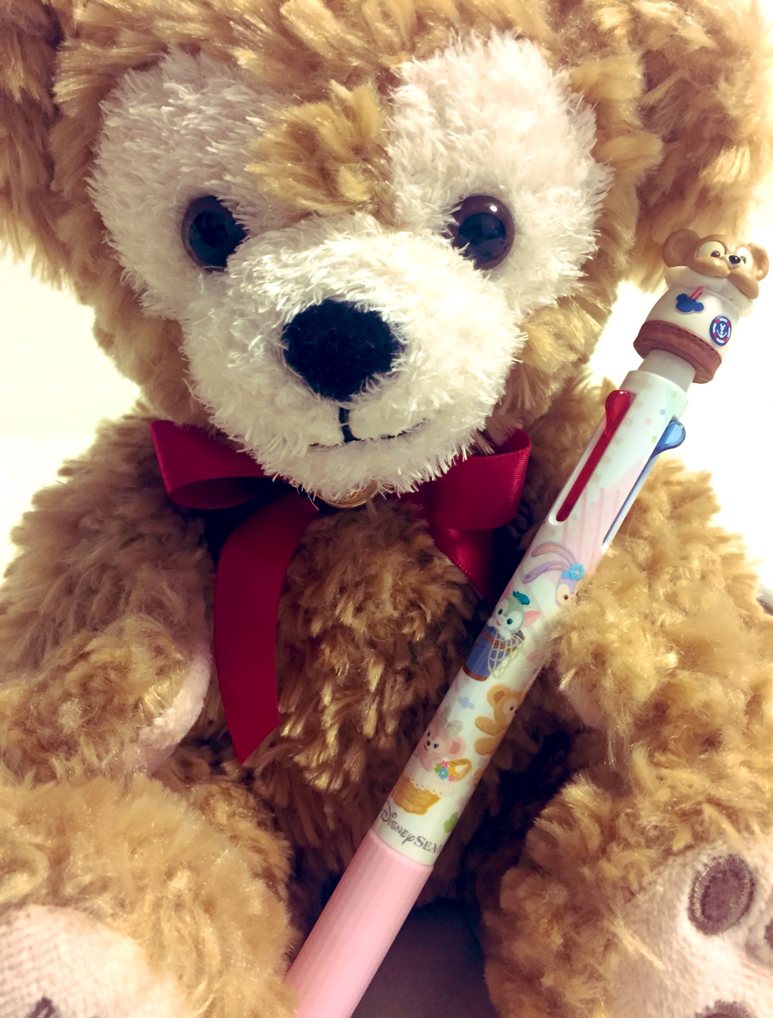 ふに ダッフィーのかくれんぼシリーズのゲルインキボールペン 1600円 の替芯は全てぺんてる Pentel の水性染料ゲルインクで品番は Lrn5h でした 需要あるの分かりませんが Tdr Md T Co Vahznfol65 Twitter