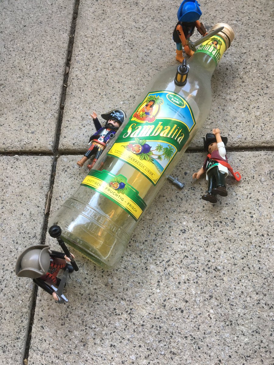 OpPiraat's tweet photo. Moin ihr Landratten 🏴‍☠️🏴‍☠️

Alles ist vergänglich,
nur der Durst ist lebenslänglich....

Skol.........🏴‍☠️🏴‍☠️ https://t.co/mzzkmXEdYY