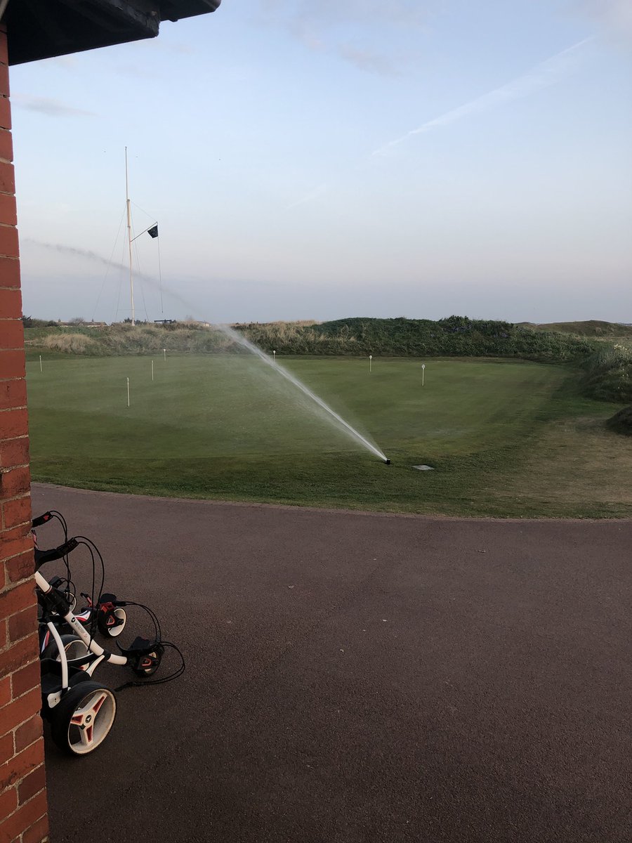 GaryPotter79's tweet image. Lovely morning down here @StAnnesOldLinks for the Lytham Trophy Replica. White Tees medal today &amp;amp; a hot one forecast