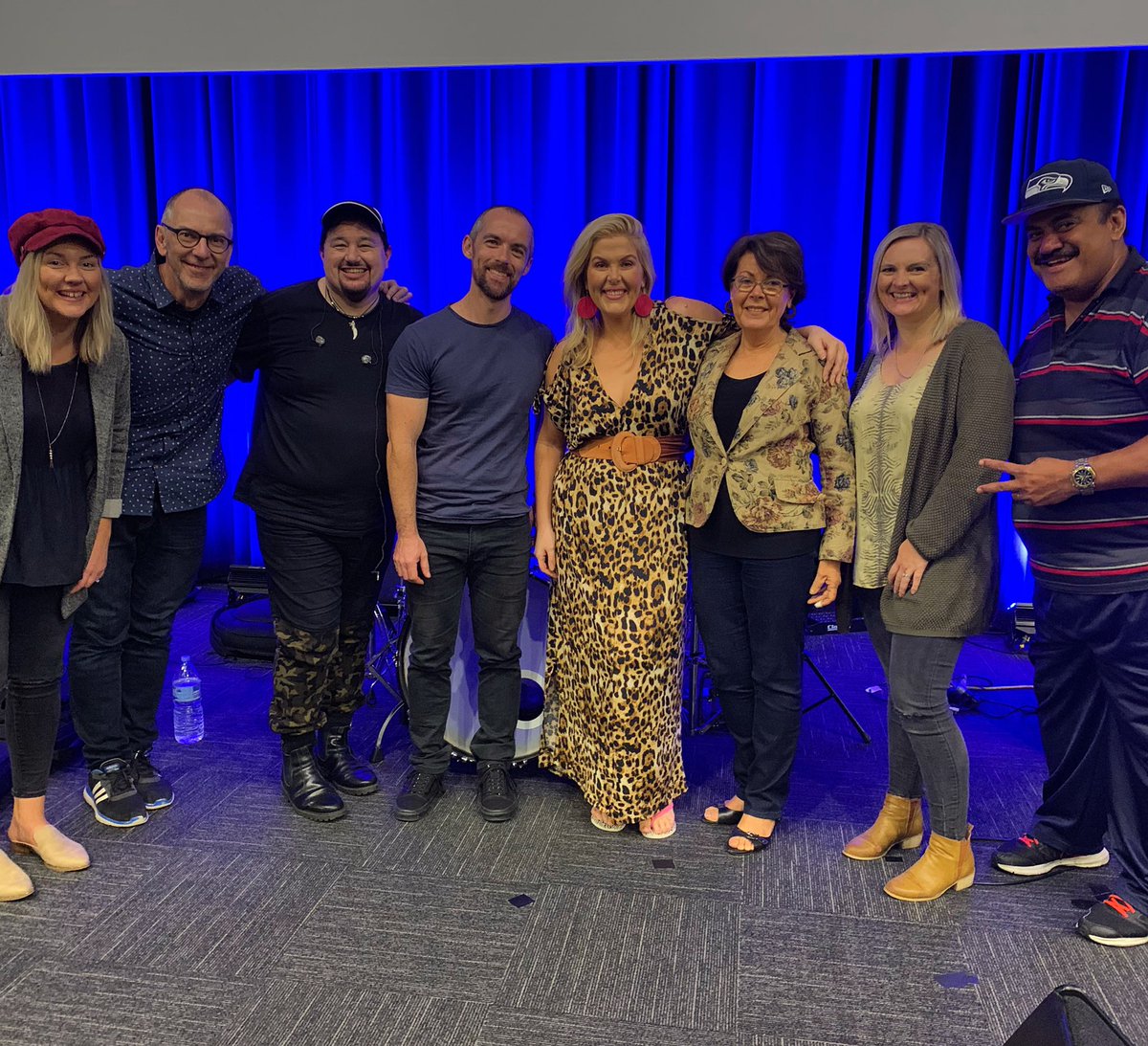 ellenmalone's tweet image. Rehearsing for tomorrow’s Sunrise Easter service @SydOperaHouse  #wesley #craiggower #easter #sydneyoperahouse