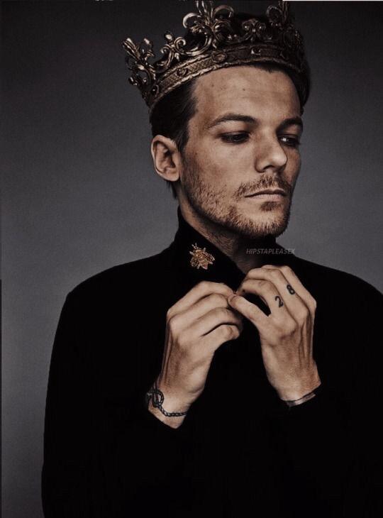 tomlinsunme tweet picture