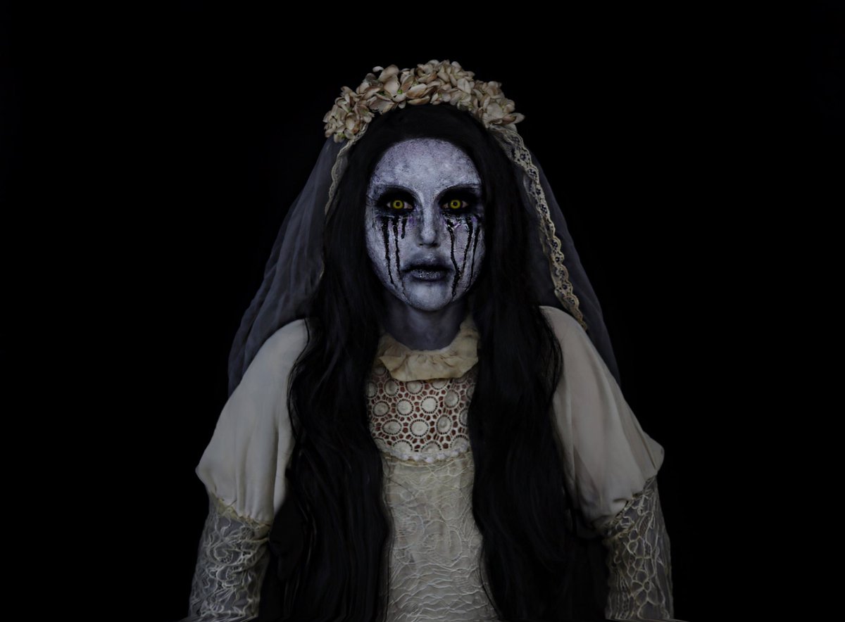BonnieCorban's tweet photo. My newest tutorial #WeepingWoman #LaLlorona 💀 In Collaboration with Warner Bros. 

Watch how I created it 🔛 YouTube https://t.co/vQvtOhOfUa 
#BonnieCorbanSfx #ad https://t.co/UIsl9TEyiY