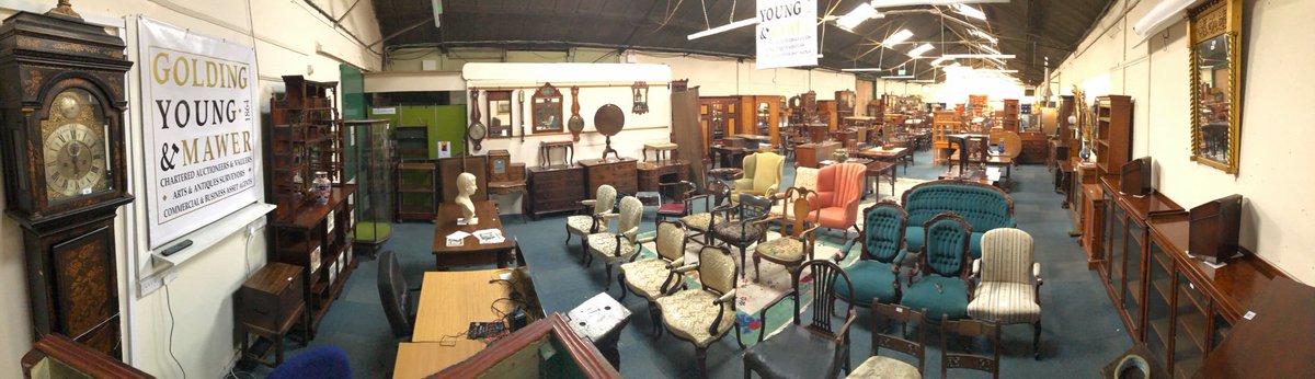 ColinYoungAWA's tweet photo. Rostrum view as the #StGeorgesCollection of #Stamford is prepared @GoldingYoung #Bourne #Lincolnshire
#loveantiques
#antiquesaregreen https://t.co/2sHhEHu6XK