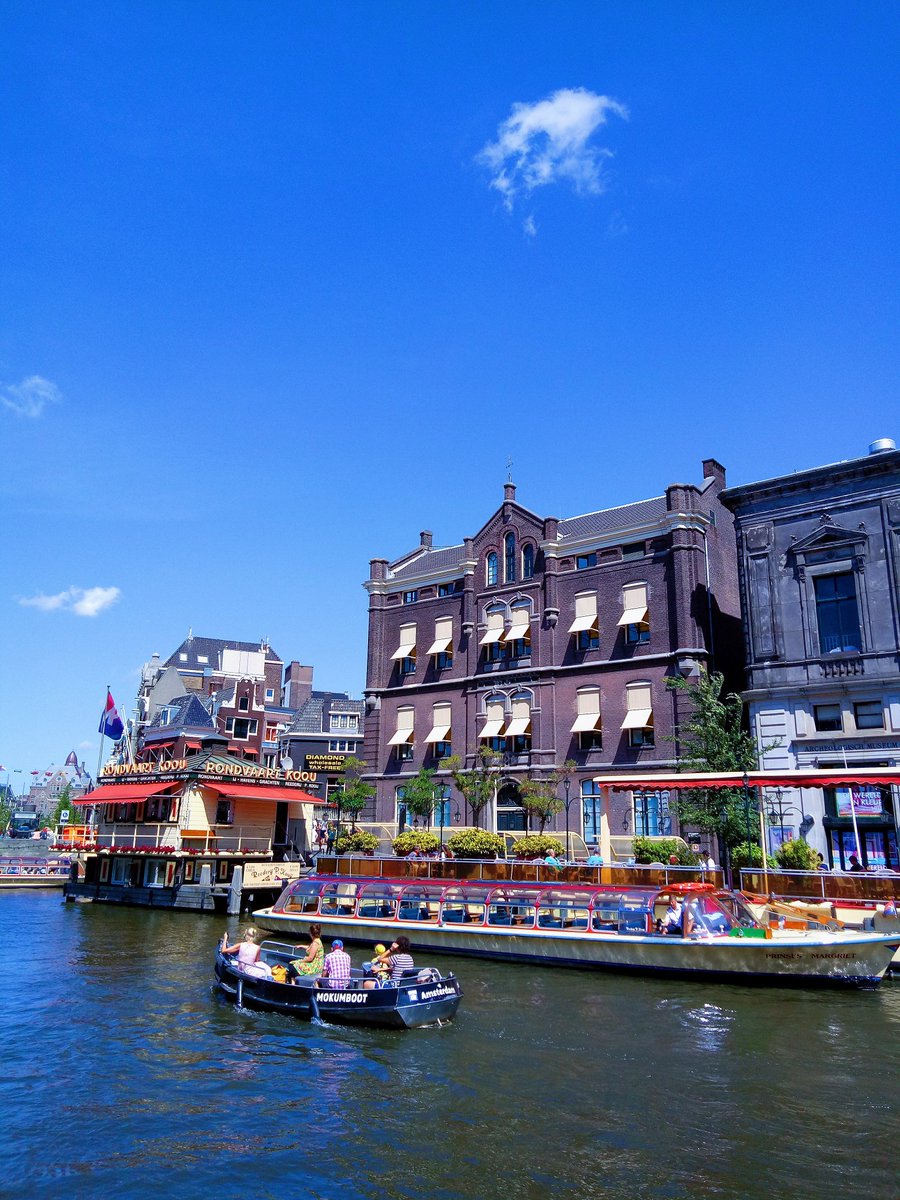 In Amsterdam, the Dutch say an "s" instead of a "z".