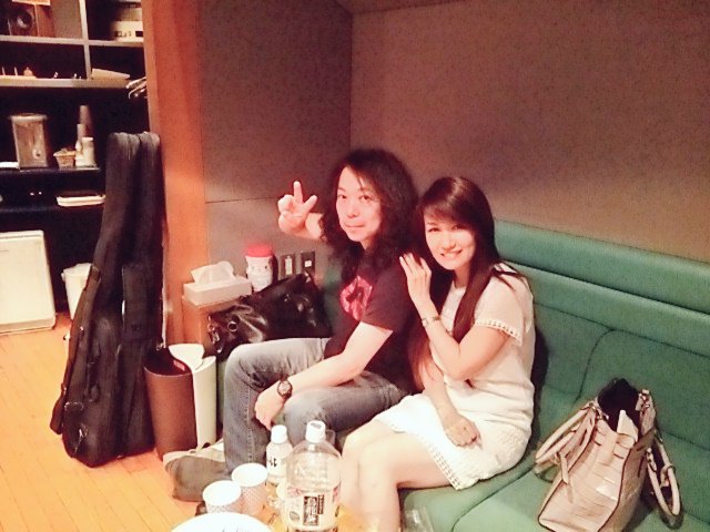 寺沢功一 麻里さん 日本武道館公演の大成功おめでとうございます またレコーディングに呼んでね 浜田麻里 寺沢功一 麻里さん 日本武道館公演の大成功おめでとうございます またレコーディングに呼んでね 浜田麻里
