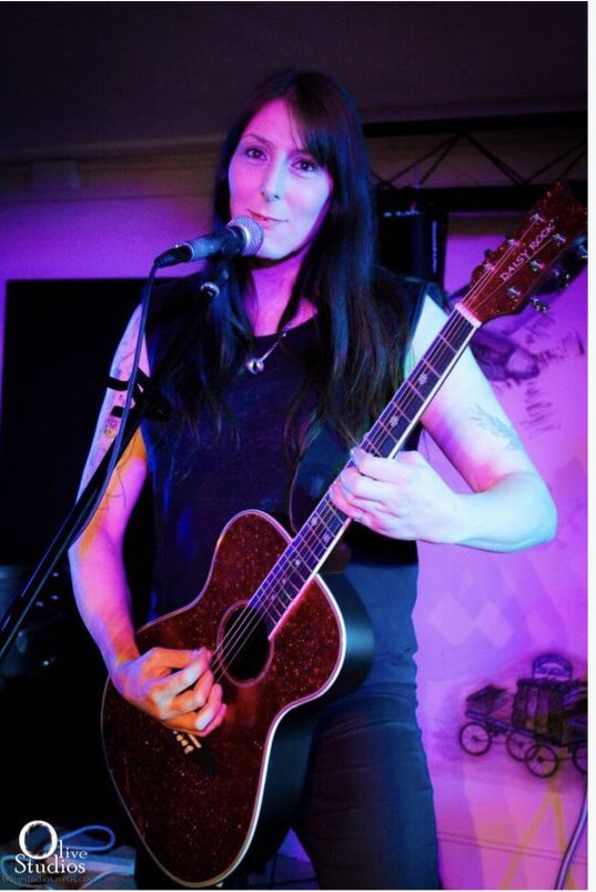 Miss_KTE's tweet photo. Well it’s been quite a little journey and now I am just a little over 24hrs before the CALM Acoustic Festival
Have a great Easter everyone, love and respect, 
KT xx

#olivestudios #tearfallz #theoldbrownjugnewcastle #slatersbar #theriggerrockvenue  #kt #kteden #calmfestival2019 https://t.co/6ydO2AInIH