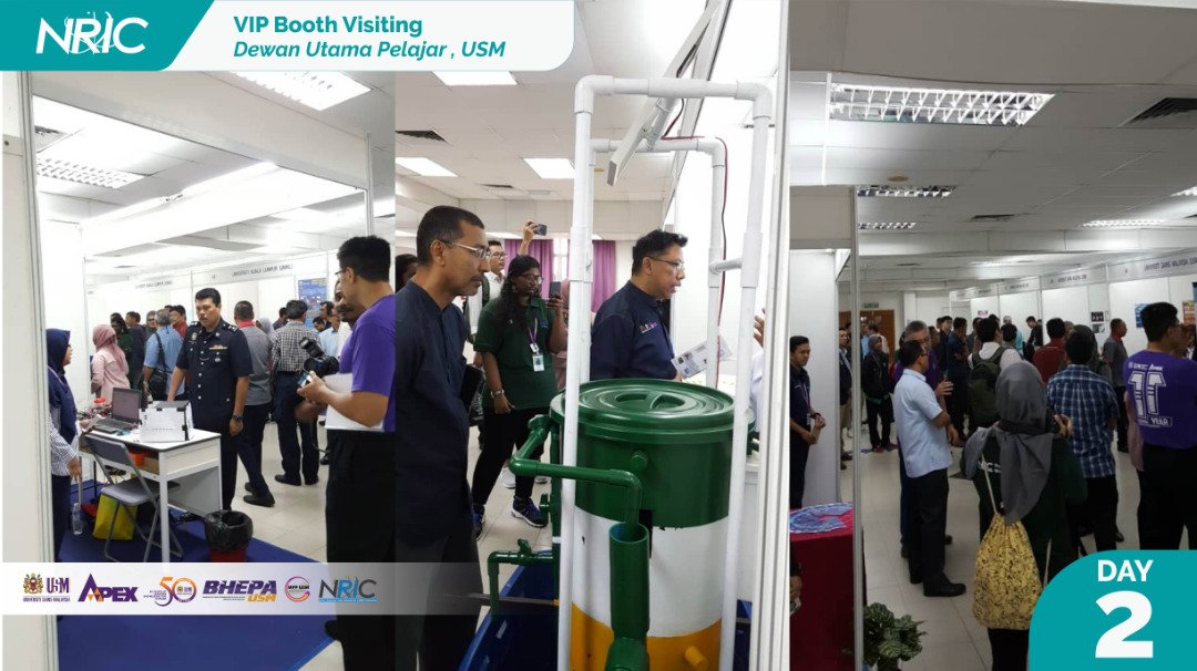 NRICUSM's tweet photo. VIP Booth Visiting session just happened! NRIC's exhibition will be ongoing until 5pm today! So, grab this chance to gain some experience and free MYCSD too! Come faster!!! #NRIC2019 #TWELEVEYEARS https://t.co/0ZacWIfrH0