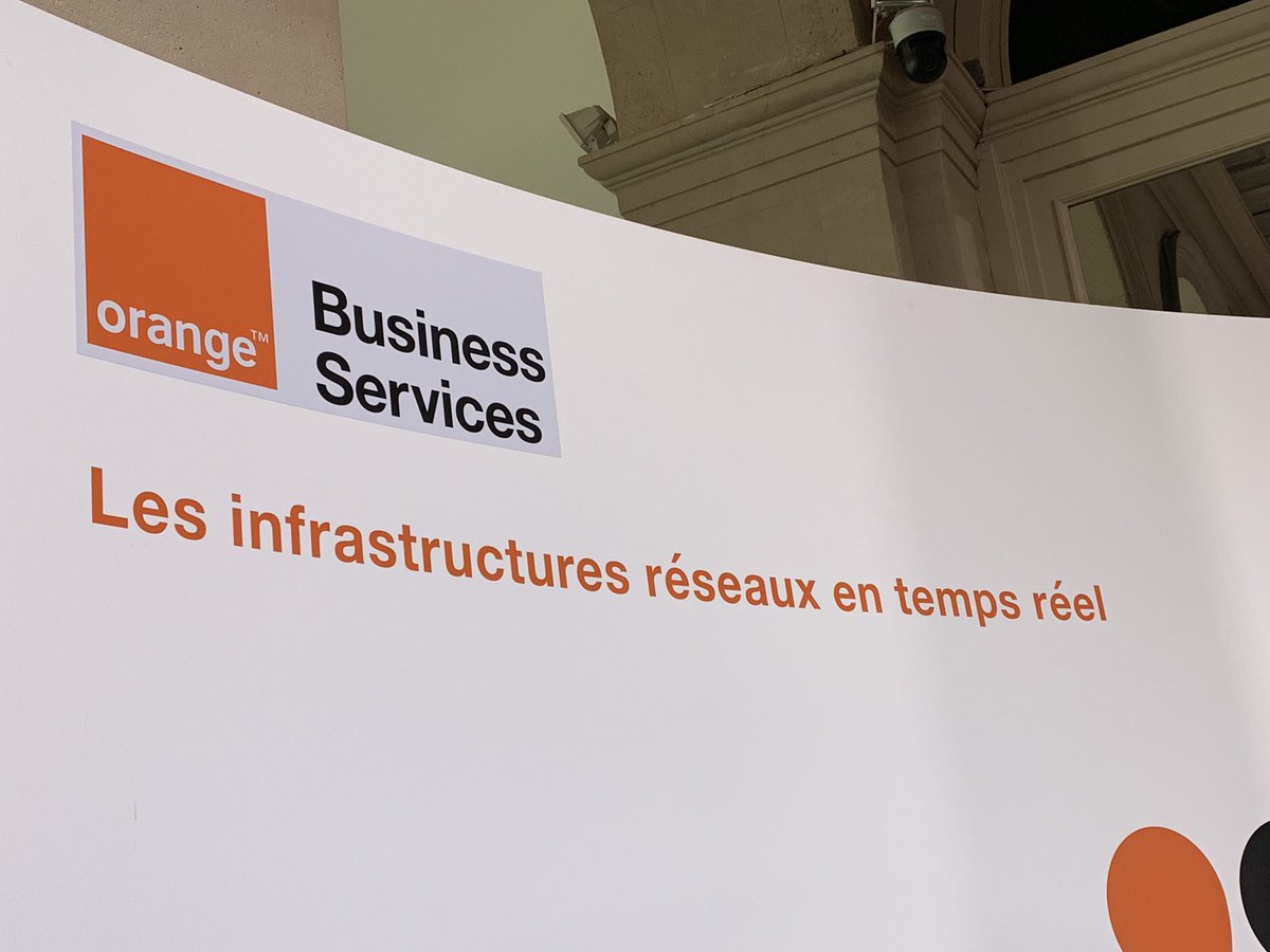 franckmorales21's tweet photo. #networkondemand première solution 100% co-développée avec nos clients #networkexplorers 👏👏👏
👉Très heureux d’avoir lancé officiellement cette offre durant #OBSsummit cette semaine avec Manuel Moreira et @pl_biaggi
#proudtobeorange
Merci l’équipe projet 🙏 https://t.co/vQaQcVXmP4