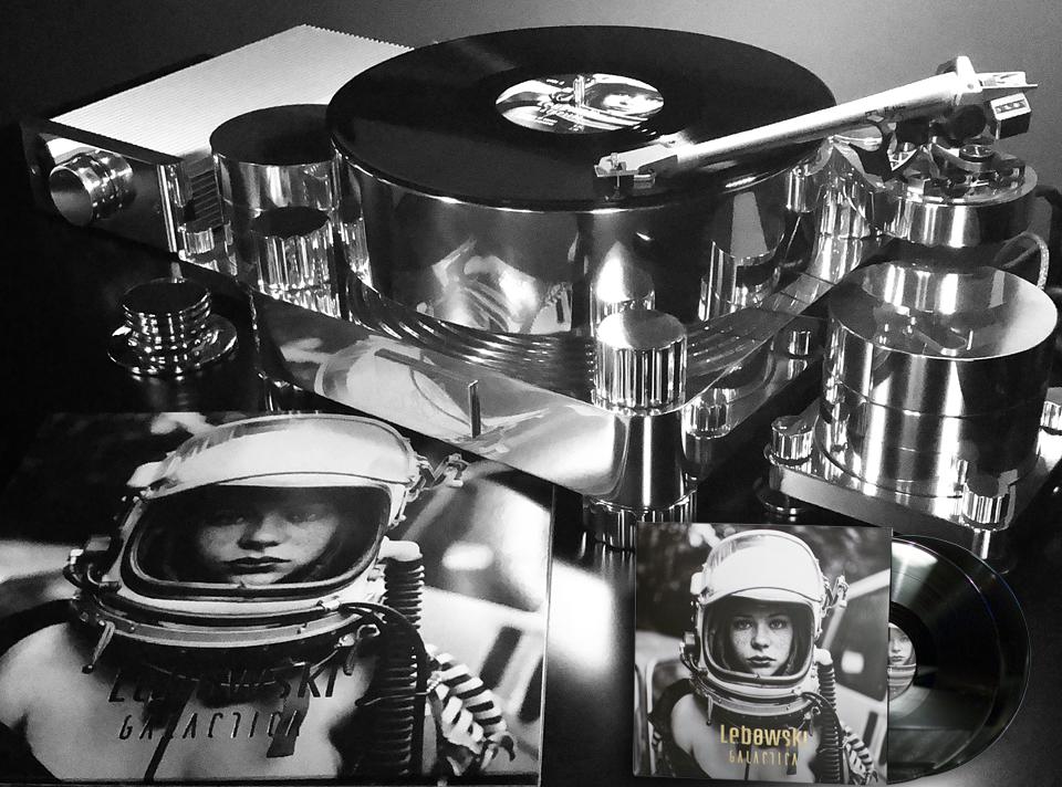 lebowskipl's tweet photo. Galactica na winylu 2LP, 180g, gatefold, dostępna od dziś na https://t.co/Ur49eMLvHK
-----
Galactica vinyl edition: 2LP, 180g, gatefold. Available: https://t.co/Ur49eMLvHK
#lebowski #galactica #lebowskigalactica #vinyl #vinyladdict  #vinylrecords  #vinylcollection https://t.co/VDEQ8muumv