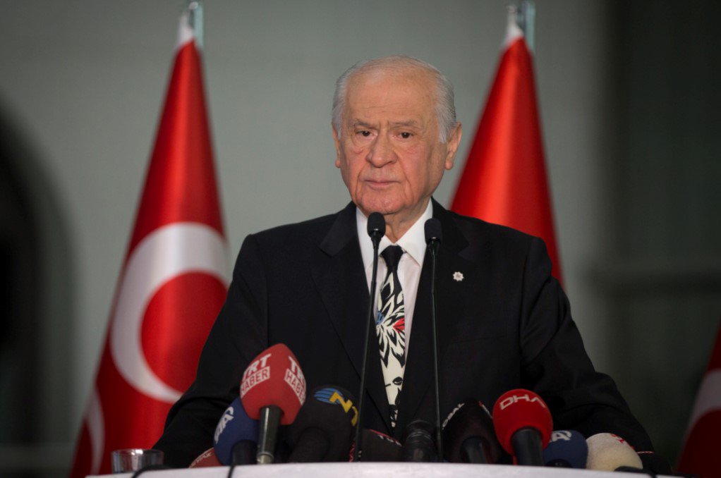 cumhuriyetgzt1's tweet photo. Bahçeli: Oy oranımız yüzde 18.81'dir. 18.81, 1881'dir. O da Atatürk'ün doğumudur

https://t.co/wVCd9tE5hS https://t.co/EPML9Z9DfL
