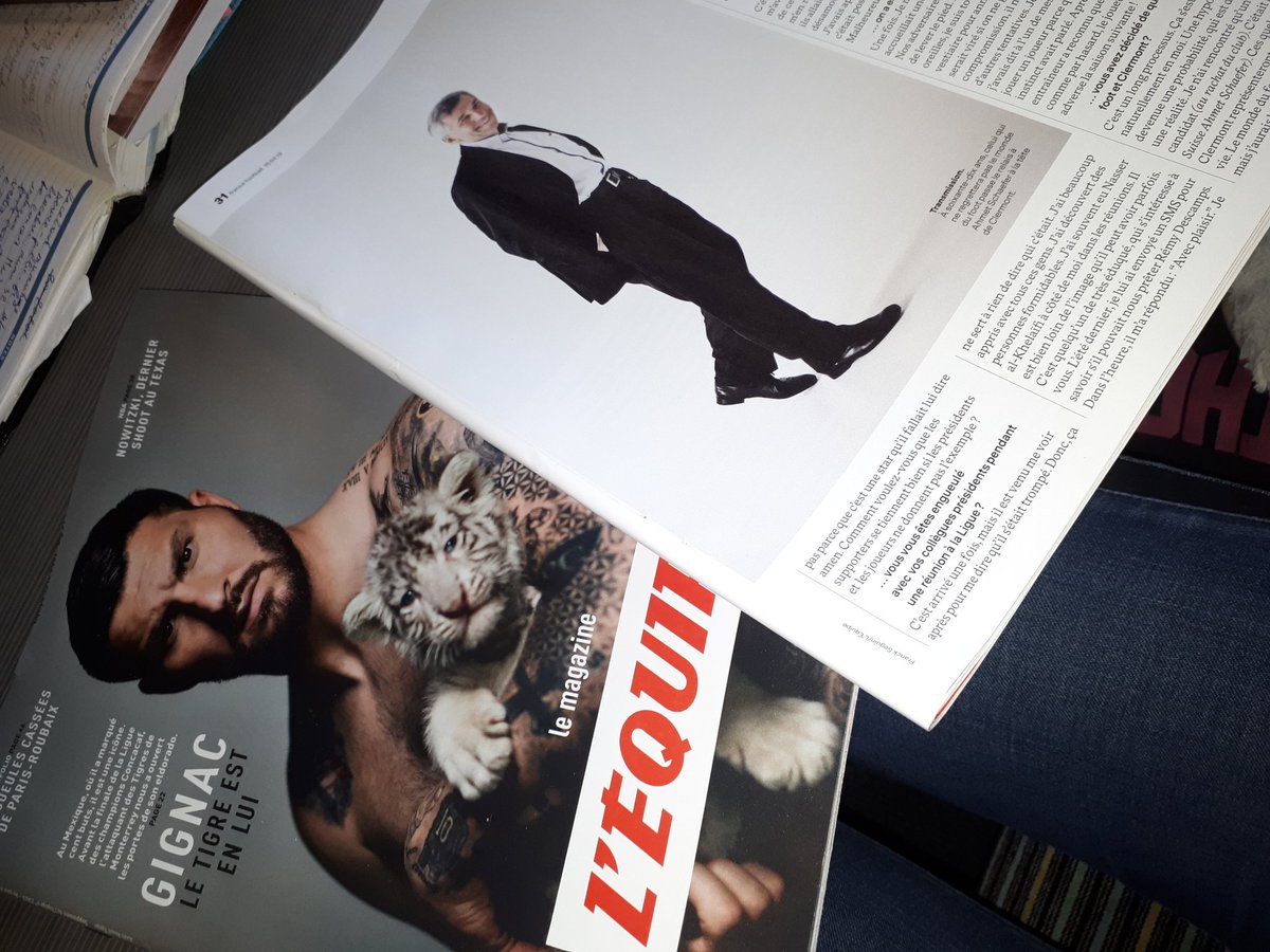 francepierron's tweet photo. Jhesite entre Dédé la tigresse dans @lemaglequipe et Claude l'élégant dans @francefootball
#doublelecture https://t.co/KAWJG9A616