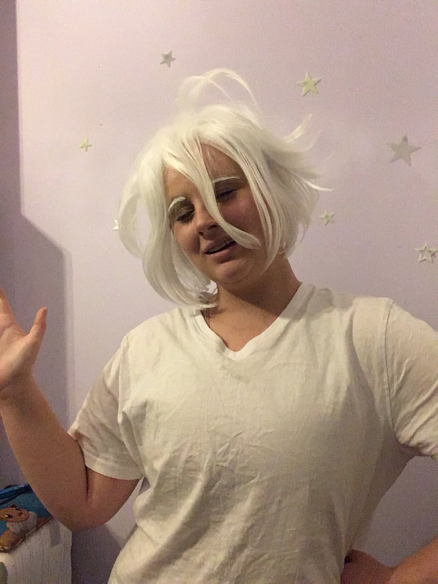 darkesthope2's tweet photo. Costest a good Hope son last night. Tw for the last pic, it has a knife
•
#nagito #danganronpa #cospay #costest #nagitokomaeda #goodbyedespair https://t.co/tNLYamXNjc