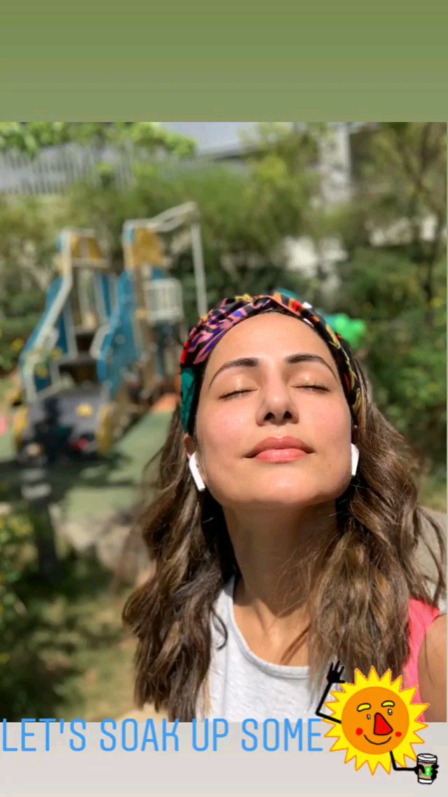 imkkamil12's tweet photo. So Cuteee 🤗💗💐
#Hinakhan
#GymDiaries
#GymSwagger
#HinaKhanupdate
#InstaUpdate
@eyehinakhan @_hinakhanteam
@Hinaholics @_TeamHina
@HeenaHk199 @naksh_aliya https://t.co/0zcI5edQ0E