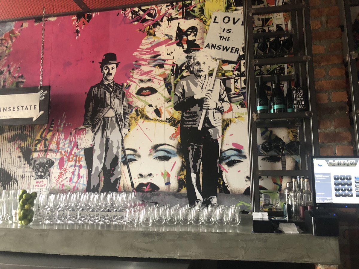 Haybre's tweet photo. Wine things! #postlent https://t.co/5jNMOotQcS