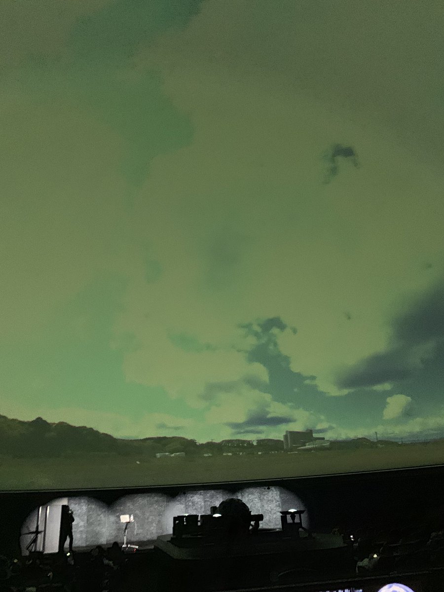 matsuyu1979's tweet photo. プラネタリウムで全天周雲動画〜
#starrynightjam
#福岡市科学館
#雲を愛する技術 https://t.co/vVzG0NcbCf