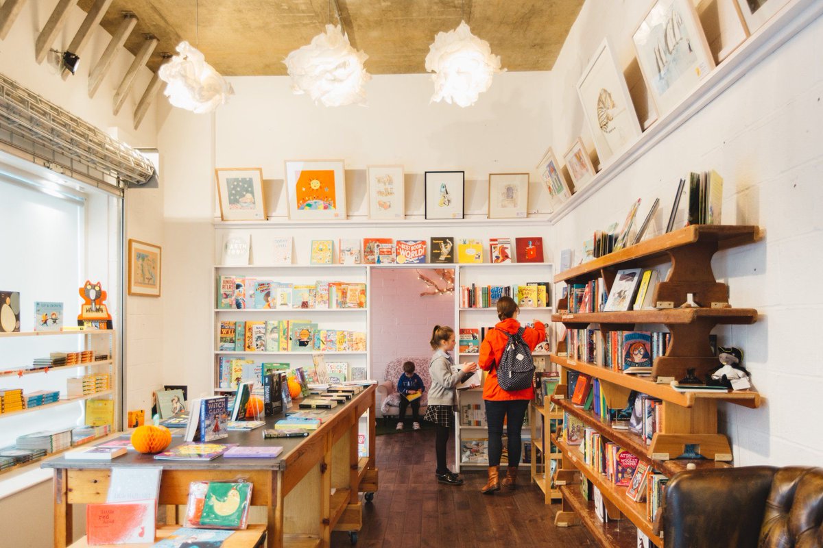 childrensbookil's tweet photo. Pop into our specialist #childrensbookshop with #gallery space filled to bursting with #originalartwork &amp; #prints by some of the best contemporary children's book #illustrators. Shop online or call in to see us @RogansBooks in #Bedford
https://t.co/El6T06dHBR #BedfordIndies https://t.co/zcLoxhfMJz