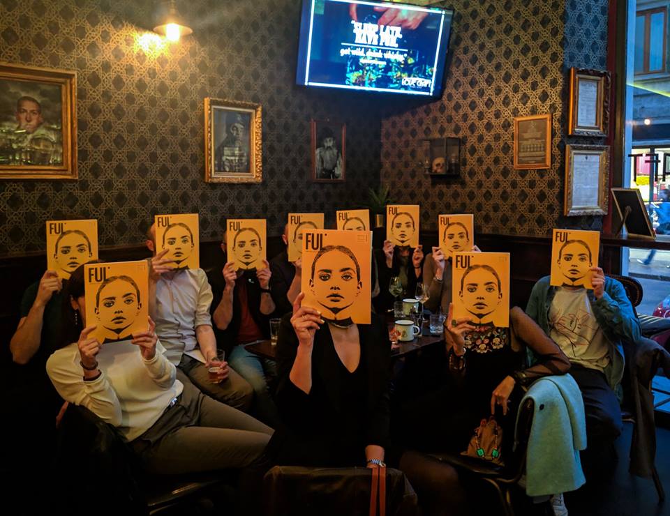 ful_magazine's tweet photo. Ieri a #LoveFUL 💛🖤
Grazie al #LoveCraft #Firenze per ospitalità e chi ci è venuto a trovare! 🍹 Una bella serata nella quale abbiamo anche eletto vincitore di #FULyourFace che vince opera di #Ache77 da ritirare a #StreetLevelsGallery. Grazie e complimenti comunque a tutti! 🤗 https://t.co/VmVHrIN8tl