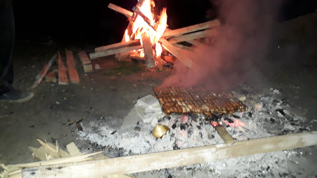 Dostlarla süper gece..