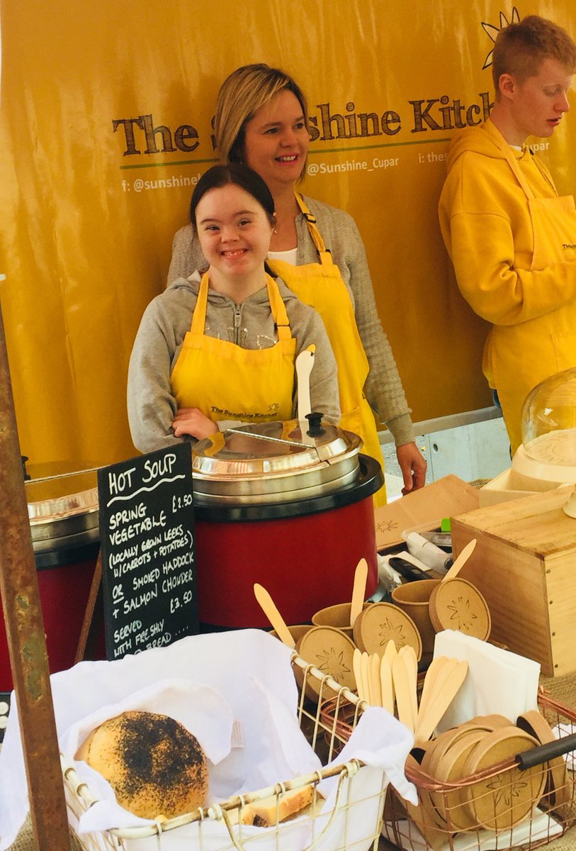 Sunshine_Fife's tweet photo. Weβre at Cupar Farmers Market in Cupar today and itβs a beautiful sunny day @FifeFarmersMark #cupar #fifeproduce #quiche #soup #muffins #easter @CuparNow https://t.co/RpEyjS7JZc