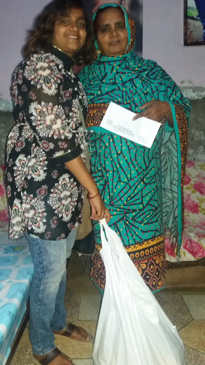 colin_gillett's tweet photo. Sunita, the #OWWO #CEO, delivering some of the food parcels.... https://t.co/GHjUVebiT1