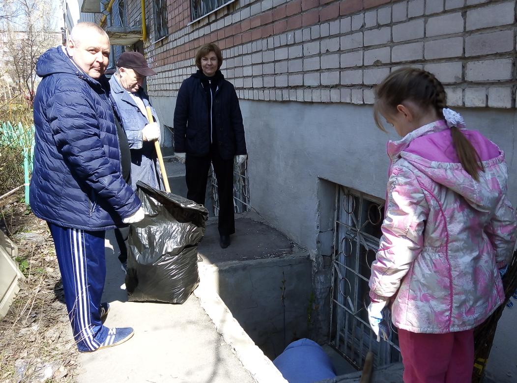 osm17_1's tweet photo. "Радуга успеха" всегда в первых рядах по наведению порядка. Работа у них кипит! @promadm @Chernyshkov_VA @samara_in https://t.co/zKk1i78q6U