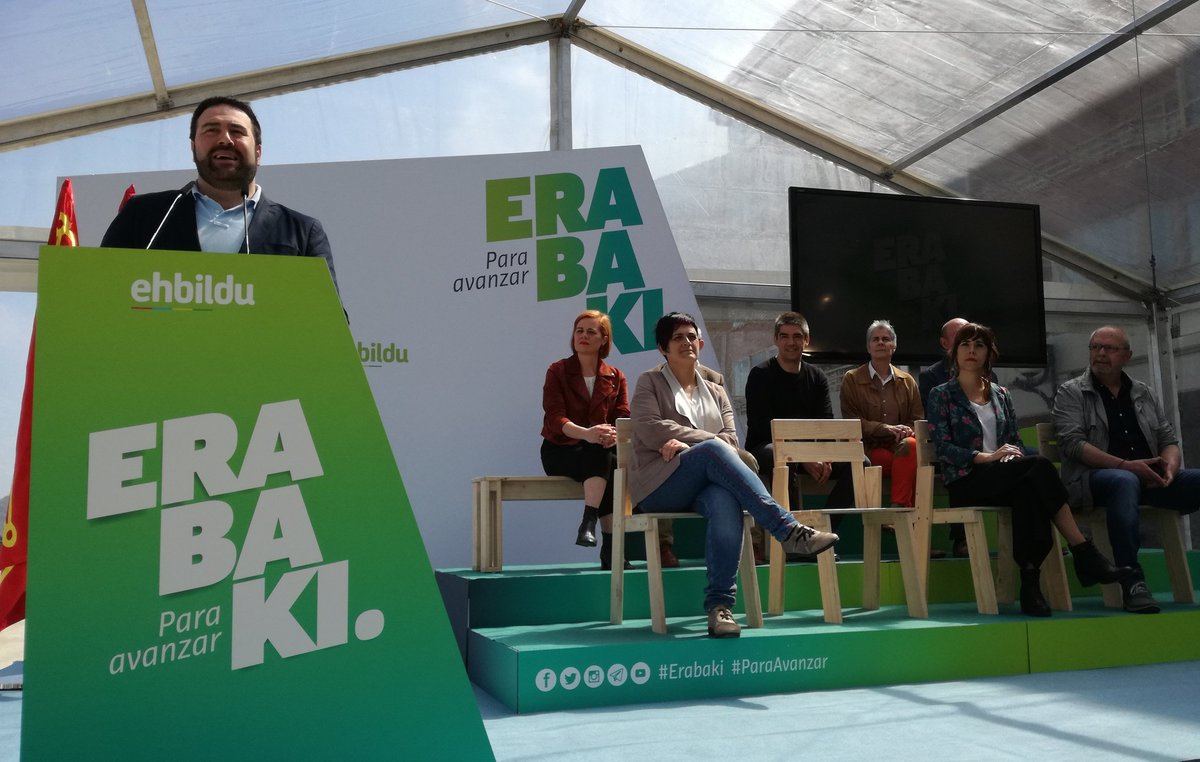 Zarautzen @ehbildugipuzkoa oso irudi ederra, polita ta indartsua erakusten ari da.
Pasioa baino askoz gehiago hurrengo hauteskundeak irabazteko!!
#28A #Erabaki #ParaAvanzar