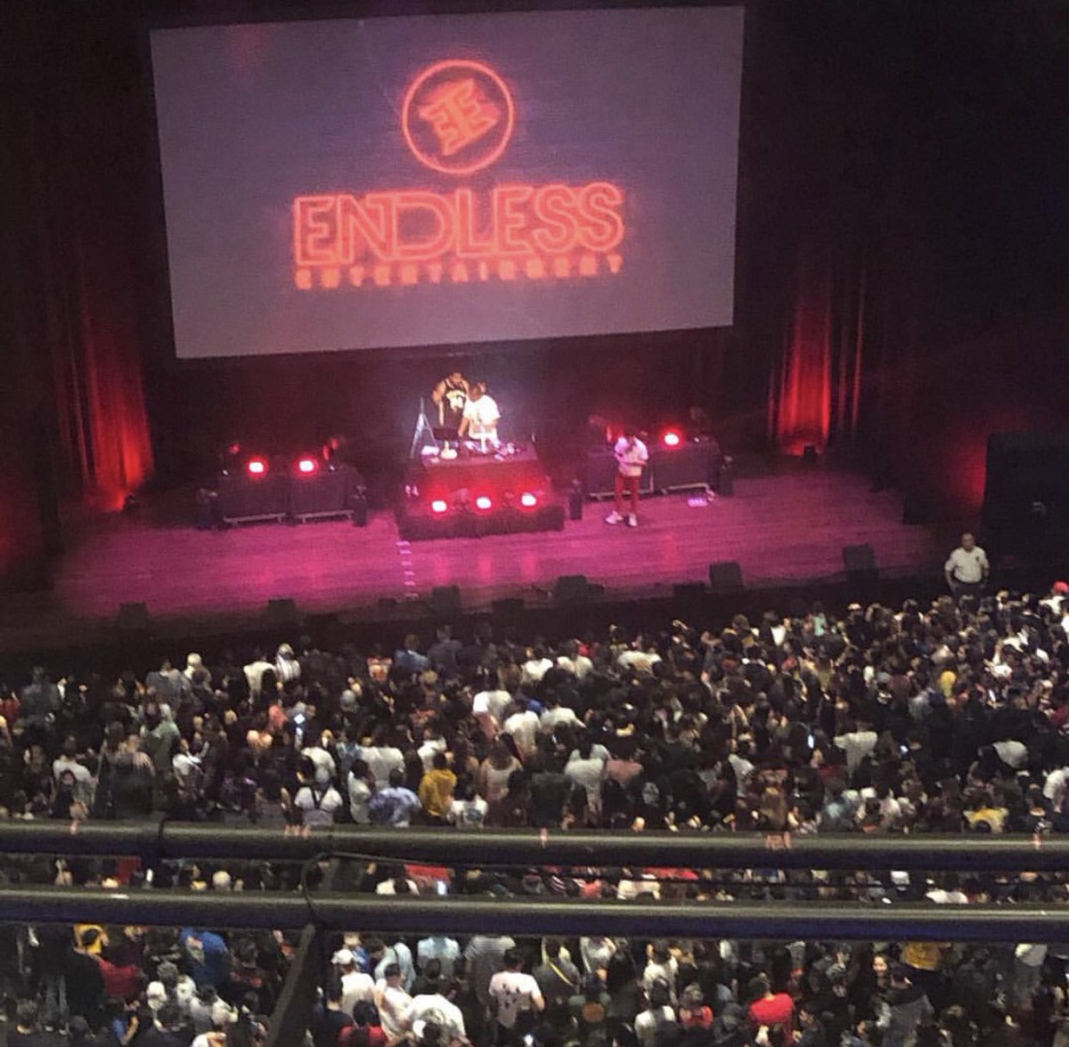 EndlessEntMedia's tweet image. We appreciate everyone that came out last night to see @trippieredd in SA. It was definitely a night to remember but also more nights to look forward to. We will get better and we all will grow with time! We love you SA! 
#TrippieReddSA
1400/ENDLESS 🔥🔥🔥❤️🧡❤️🧡