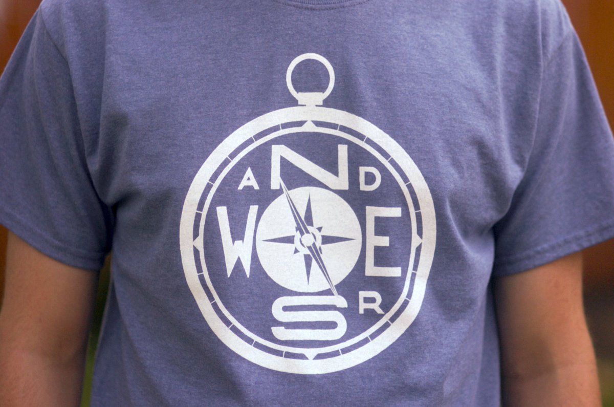 Beingthebe's tweet photo. "I took a walk in the woods and came out taller than the trees." - Henry David Thoreau
#Wanderers #wander #walkinng #compass #orienteering #outside #nature #tshirts #tshirt

https://t.co/zbVPEVhtR2 https://t.co/wbFf6Ihj6t