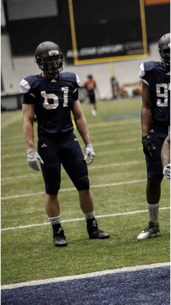 westlinn_fb's tweet photo. @NAU_Football Spring Game

🗓: April 26th
🕰: 6:00 PM (MST)
📺/💻: @PlutoTV 
🏟: Skydome
🦁: @sblong11 &amp; @Chris_Comings 

#GoLions🦁 #NAUStrong⚒ https://t.co/DDwltVnEaK