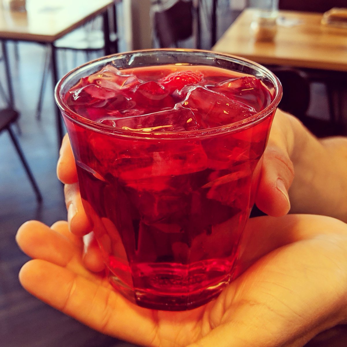 Caffe Isola tweet media