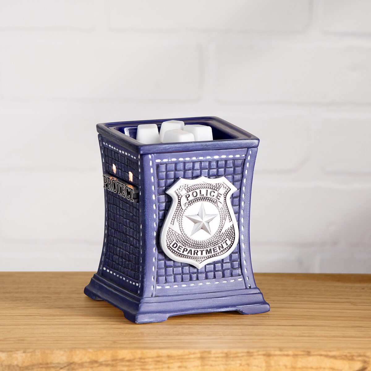 fitts_scott's tweet photo. Perfect gift for the police person in your life price is $42.50. You can order it on my site https://t.co/eBKwVOvuWv https://t.co/EofzwehOs5