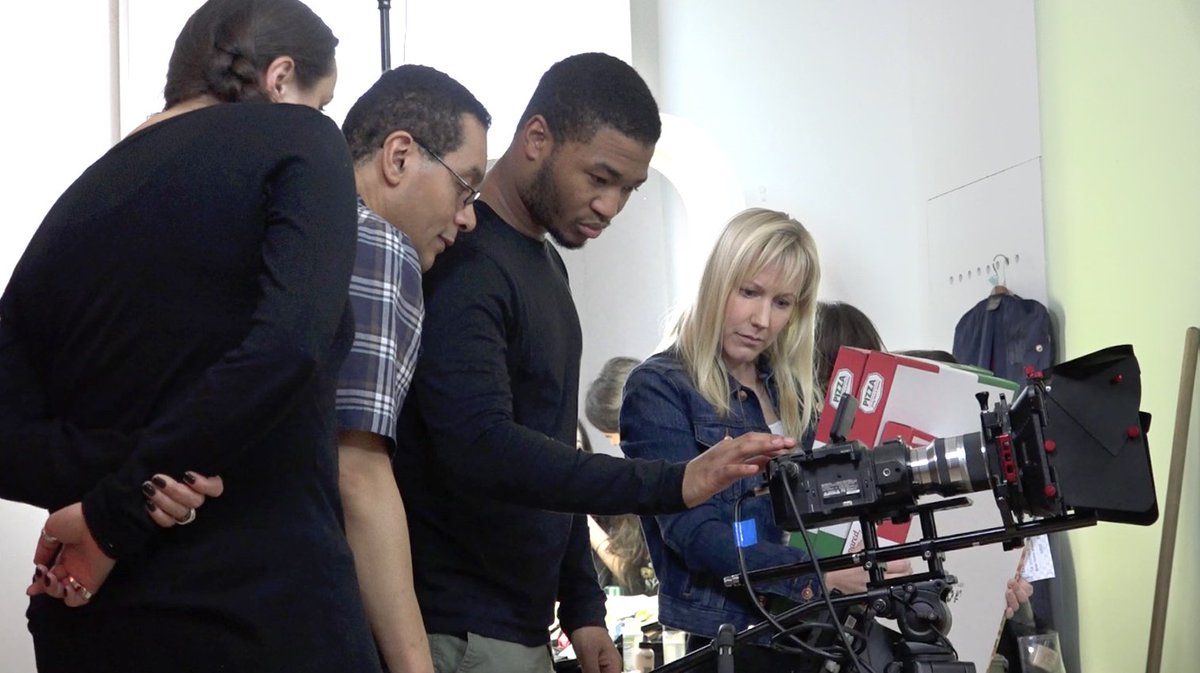 iandaviddiaz's tweet photo. Everyone has their doubts about their work so when an actor asks if they can see the playback I happily accommodate. 
Please subs 
https://t.co/wuhDqZE0nJ
Rebecca Gold
https://t.co/w3019PIyOi   
#rebeccagold #SetLife #actors #Filmmaker @IndieFilmHustle @LondonWebFest #themegageek https://t.co/oHA9IqHPua